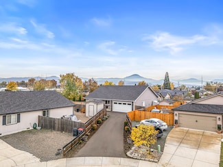 3228 Ramie Ln, White City, OR 97503