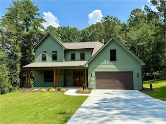 214 Highland Dr, Clemson, SC 29631