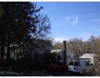 139 Fairhaven Rd, Mattapoisett, MA 02739