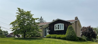 143 Herbst Rd, Coraopolis, PA 15108