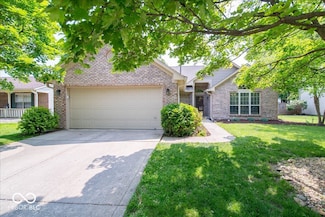 13911 Naples Dr, Fishers, IN 46038