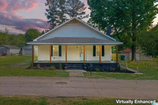 912 9th St, Pleasant Grove, AL 35127