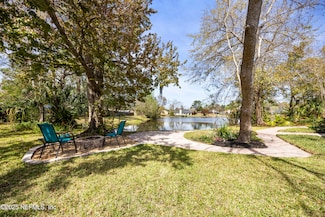 10928 Copper Hill Dr, Jacksonville, FL 32218