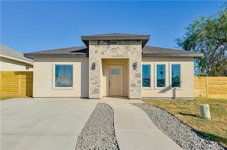 229 Palm Dr, La Joya, TX 78560