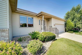 283 Alpine Pkwy, Oregon, WI 53575