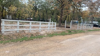 127 Pierce Dr, Mabank, TX 75156