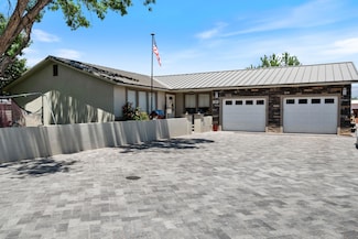 935 E Fort Pierce Dr, Saint George, UT 84790