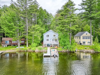 33-34 Gerber Ln, Monmouth, ME 04259