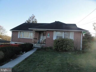 354 Elder St, Chambersburg, PA 17201