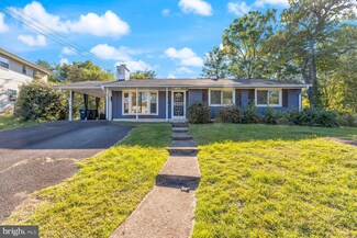 5810 Larpin Ln, Alexandria, VA 22310