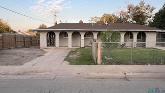 909 N Orchard Ave, Roswell, NM 88201