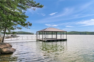 33 Yellow Hammer Dr SE, White, GA 30184
