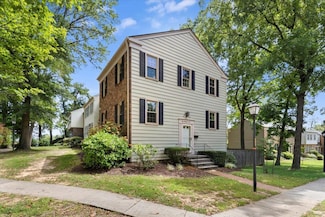 105 Canterbury Ct, Blacksburg, VA 24060