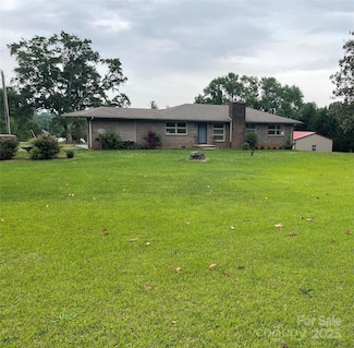 114 Aqua Dr, Forest City, NC 28043