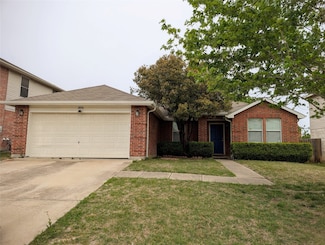 2036 Hopi Trail, Grand Prairie, TX 75052