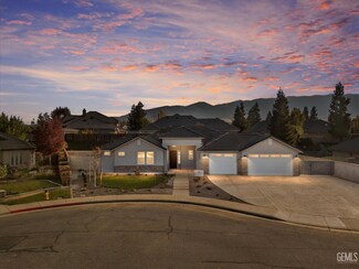 504 Jasmine Ct, Tehachapi, CA 93561