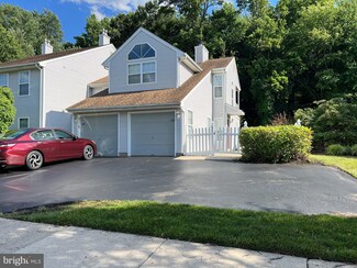 122 Birch Hollow Dr Unit 40, Bordentown, NJ 08505