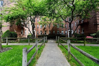 770 Bronx River Rd Unit A66, Bronxville, NY 10708