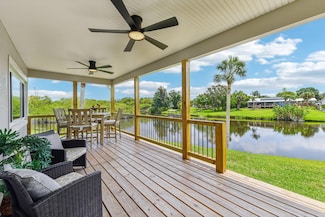 581 Hillside Ct, Melbourne, FL 32935