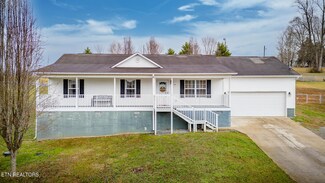 1173 Martin Ln, La Follette, TN 37766
