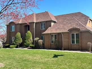 321 Devon Dr, Burr Ridge, IL 60527