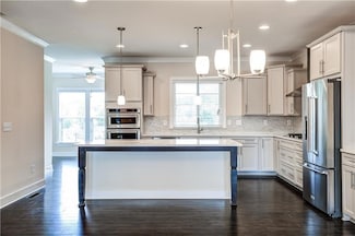 827 Stone Ridge Ln, Atlanta, GA 30324