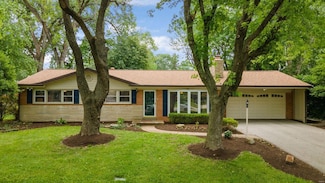 774 Wenneker Dr, Saint Louis, MO 63124