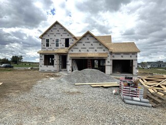 1475 Trophy Ct, Crawfordsville, IN 47933