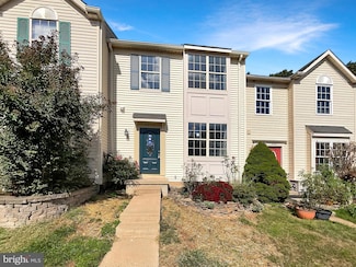 8524 Charnwood Ct, Manassas, VA 20111