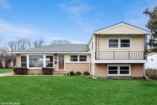 2746 Norma Ct, Glenview, IL 60025