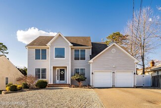 1130 Treasure Ave, Manahawkin, NJ 08050