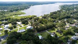 1526 Center St, Deland, FL 32720
