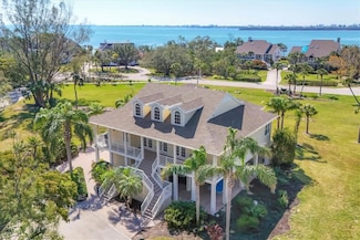 92 Tidy Island Blvd, Bradenton, FL 34210