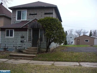 821 13th St N, Virginia, MN 55792