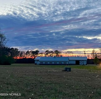 695 Barwick Rd, Dover, NC 28526