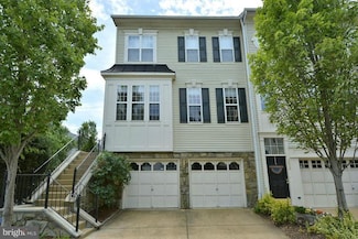 111 Cahill Dr, Alexandria, VA 22304