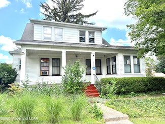 623 W 8th St, Hazleton, PA 18201