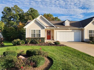 5723 Saint Thomas Ln, Madison, OH 44057