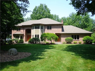 32 Valley Park Dr, Spencerport, NY 14559