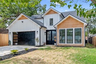 205 E Rogers St, Arlington, TX 76011