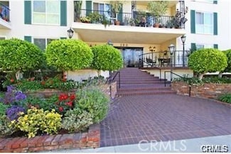 380 S Euclid Ave Unit 210, Pasadena, CA 91101