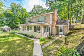22488 W Hillis Rd, Pierson, MI 49339