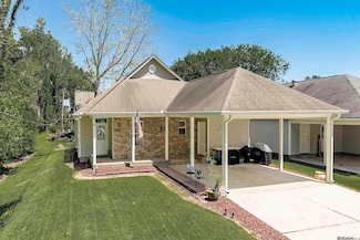 3033 Myrtle Grove Dr, Baton Rouge, LA 70810