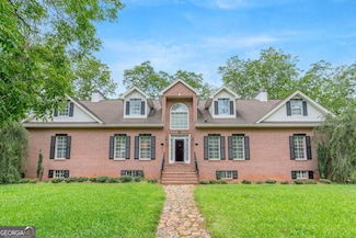 113 Heatherwood Ln, Barnesville, GA 30204