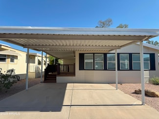 2233 E Behrend Dr Unit 29, Phoenix, AZ 85024