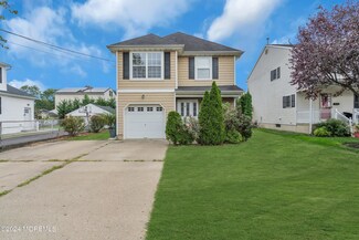 11 Atlantic Ave, Matawan, NJ 07747