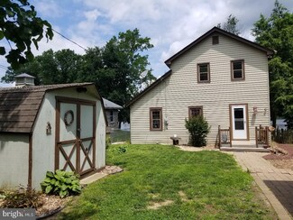 72 E Canal St, Alloway, NJ 08001