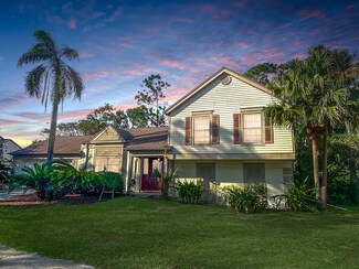 3712 Murray Dale Dr, Valrico, FL 33596
