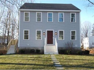 4 Warren St, Maynard, MA 01754