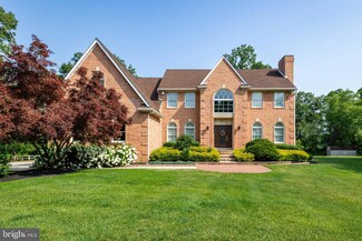 22 Cove Rd, Moorestown, NJ 08057